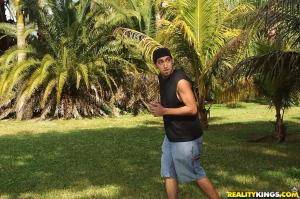 Original 3840 px/ 2548 px