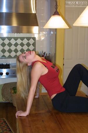 Original 683 px/ 1024 px