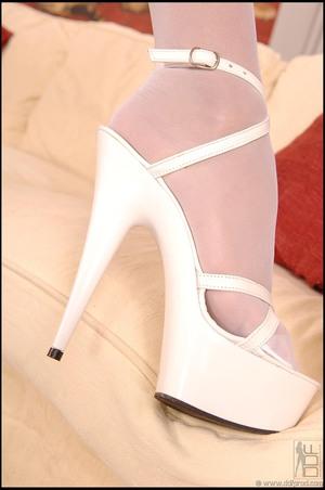 Original 1074 px/ 1617 px