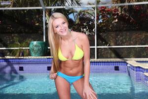 Original 3000 px/ 2000 px