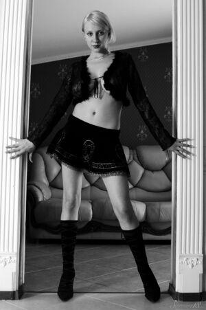 Original 2000 px/ 3008 px