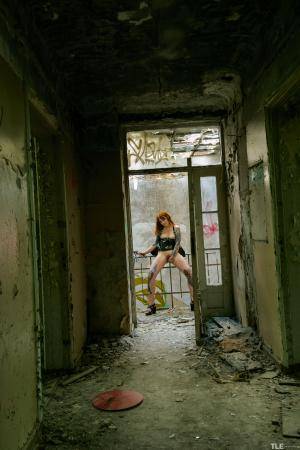 Original 4000 px/ 6000 px