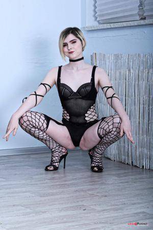 Original 1728 px/ 2592 px