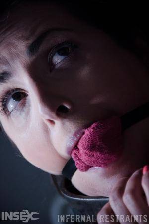 Original 795 px/ 1200 px