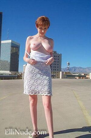 Original 400 px/ 605 px