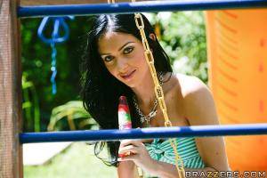 Original 900 px/ 600 px