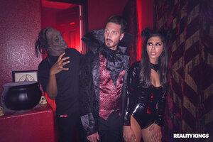 Original 3000 px/ 2000 px