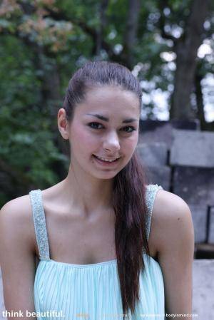 Original 854 px/ 1280 px