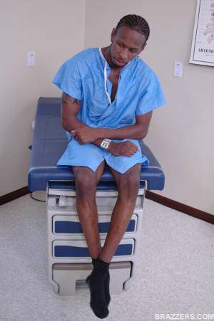 Original 598 px/ 900 px