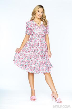 #MYLF - Lily Lane, River Lynn, Mochi Mona - Pussyjuice (Beetlejuice Parody)