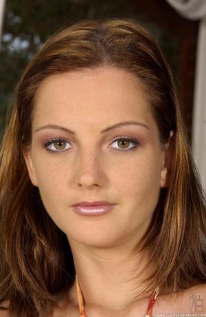 #DDFNetwork Sandra Shine - Blue jeans beggin for beef!