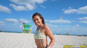 Original 1903 px/ 1071 px