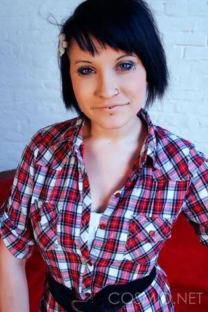 Original 1067 px/ 1600 px