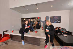 Original 2500 px/ 1667 px