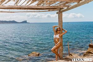 Original 3000 px/ 2000 px