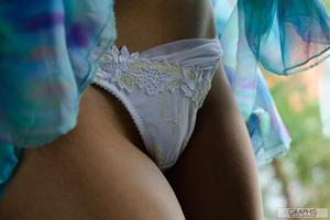 Original 1600 px/ 1065 px