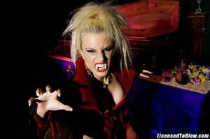 Original 2000 px/ 1328 px