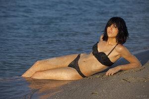 Original 2048 px/ 1365 px