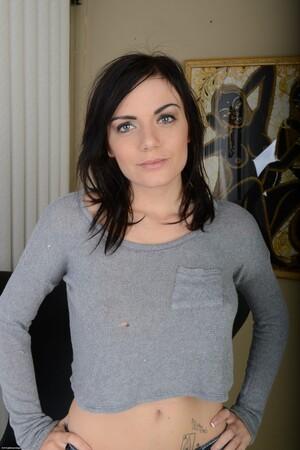 Original 682 px/ 1024 px