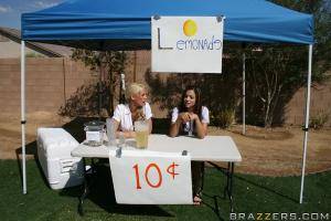 Original 900 px/ 600 px