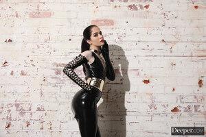 Original 3000 px/ 2000 px