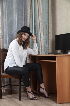 Original 2000 px/ 3000 px