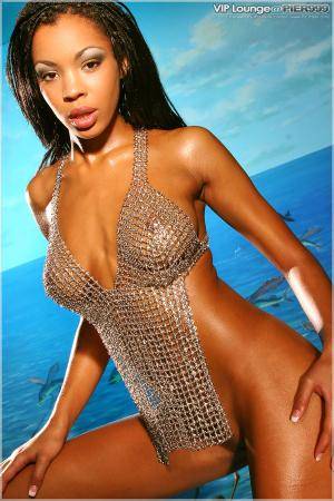 Original 900 px/ 1350 px