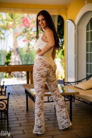 Original 3000 px/ 4500 px