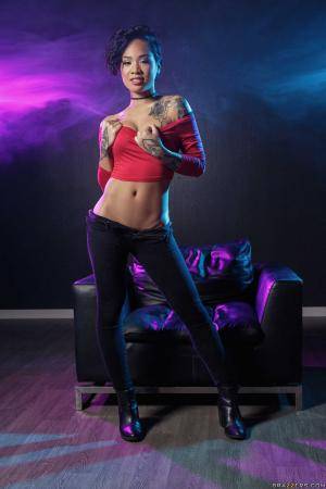 Original 1663 px/ 2495 px