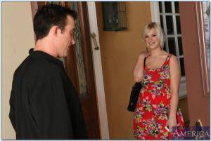 Original 850 px/ 571 px