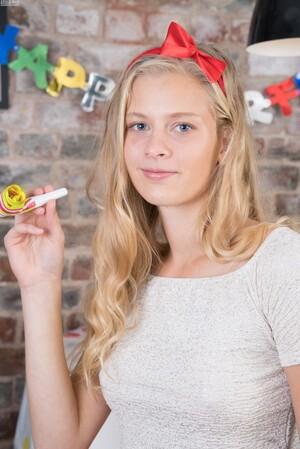 Original 534 px/ 800 px