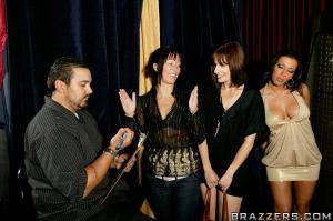 Original 900 px/ 599 px