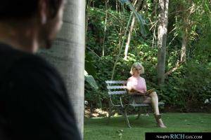 Original 2500 px/ 1667 px