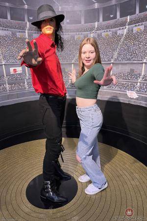 Original 2000 px/ 3000 px