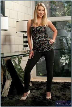 Original 1074 px/ 1600 px