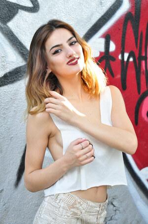 Original 2000 px/ 3011 px