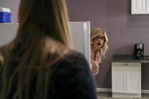 Original 1600 px/ 1066 px