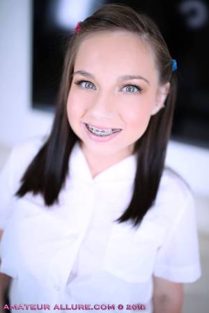 Original 854 px/ 1280 px