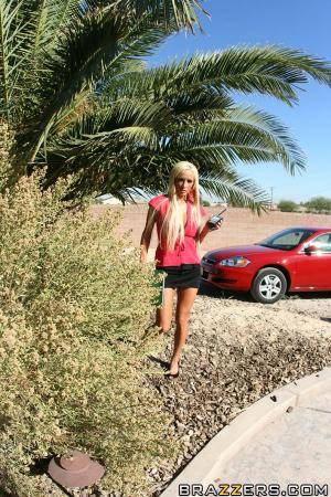 Original 600 px/ 900 px