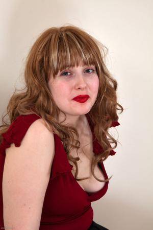 Original 682 px/ 1024 px