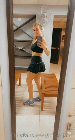 Original 656 px/ 1232 px