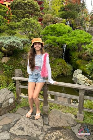 Original 2000 px/ 3000 px