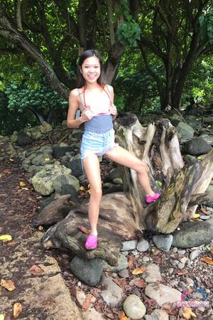 Original 2000 px/ 3000 px